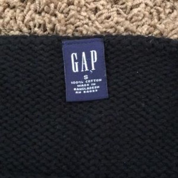 GAP Sweater w/ Box Neckline and 3/4 Sleeve - Picture 8 of 10
